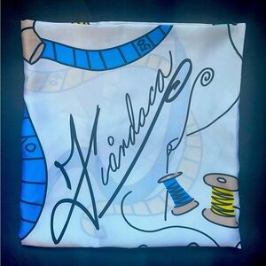 NEW!! NEVER WORN!! FIANDACA “TAYLOR” THEMED SCARF.